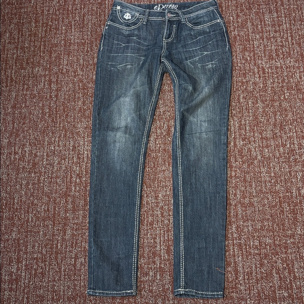 Dereon vintage dark wash jeans mid rise y2k style denim women’s 7/8